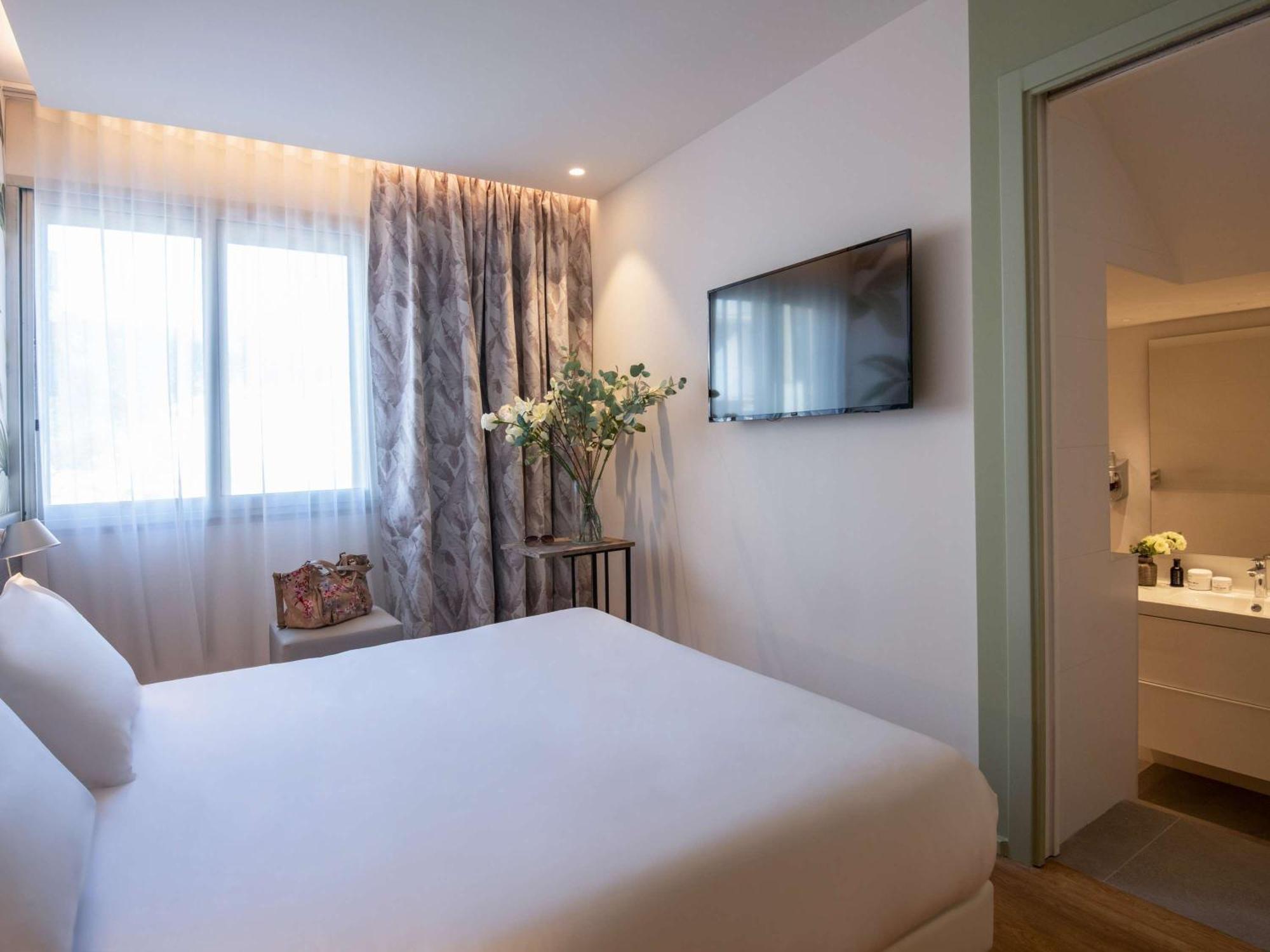 Ibis Styles Beaulieu Sur Mer Luaran gambar