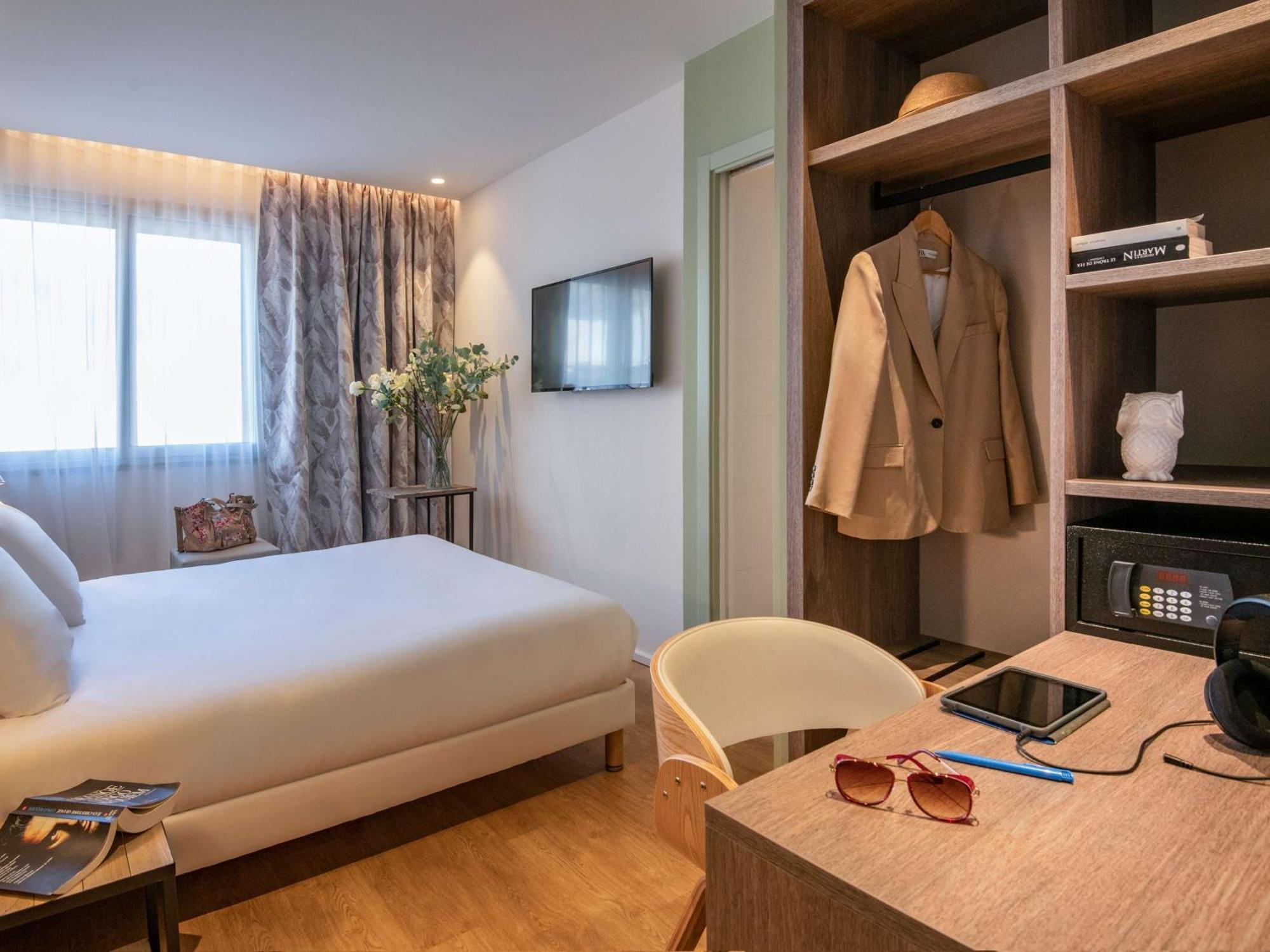 Ibis Styles Beaulieu Sur Mer Luaran gambar